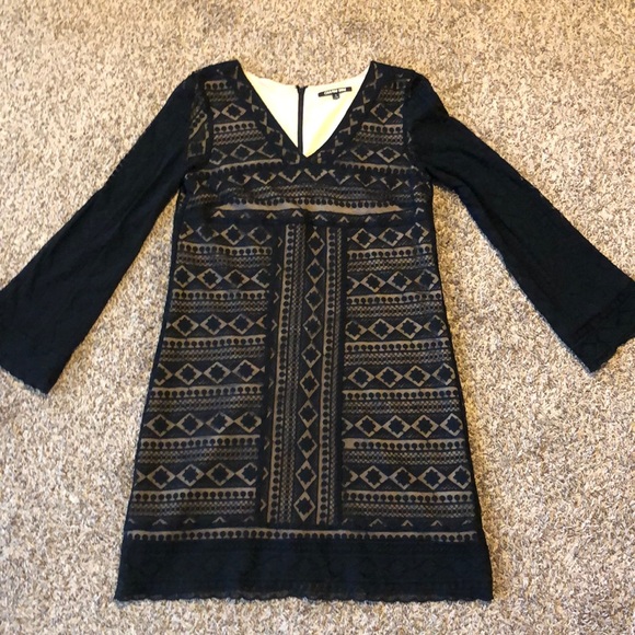 Gianni Bini black lace dress with bell sleeves - Picture 1 of 4